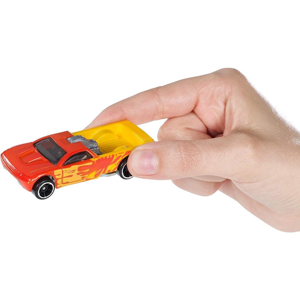 Hot Wheels Color Shifters 5 Car Pack, Color-Change Cars, Dunk Vehicle in Warm & Icy Cold Water for Repeat Transformation - Momo Gadgets