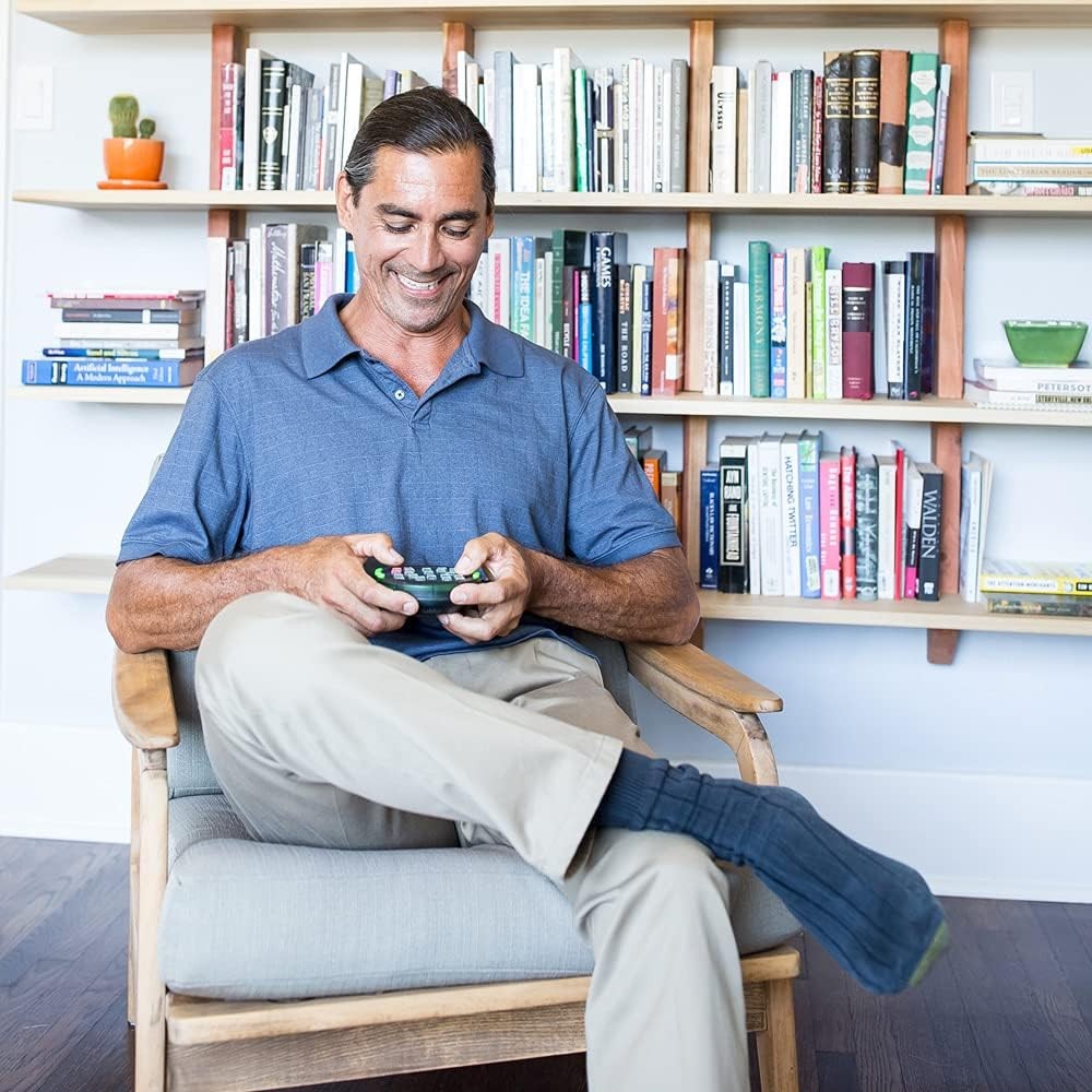 Educational Insights BrainBolt - Handheld Memory Game with Light and Sound, Electronic Brain Games