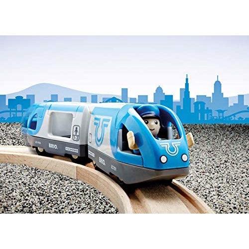 BRIO World - 33506 Travel Battery Train | 3 Piece Train Toy for Kids Ages 3 and Up - Momo Gadgets