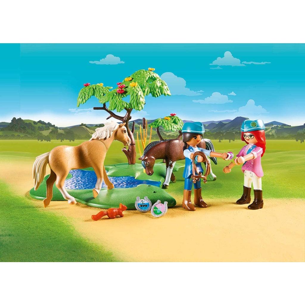 Playmobil Spirit Riding Free---River Challenge (70330) / Lucky & Spirit with Horse Stall (9478) - Momo Gadgets