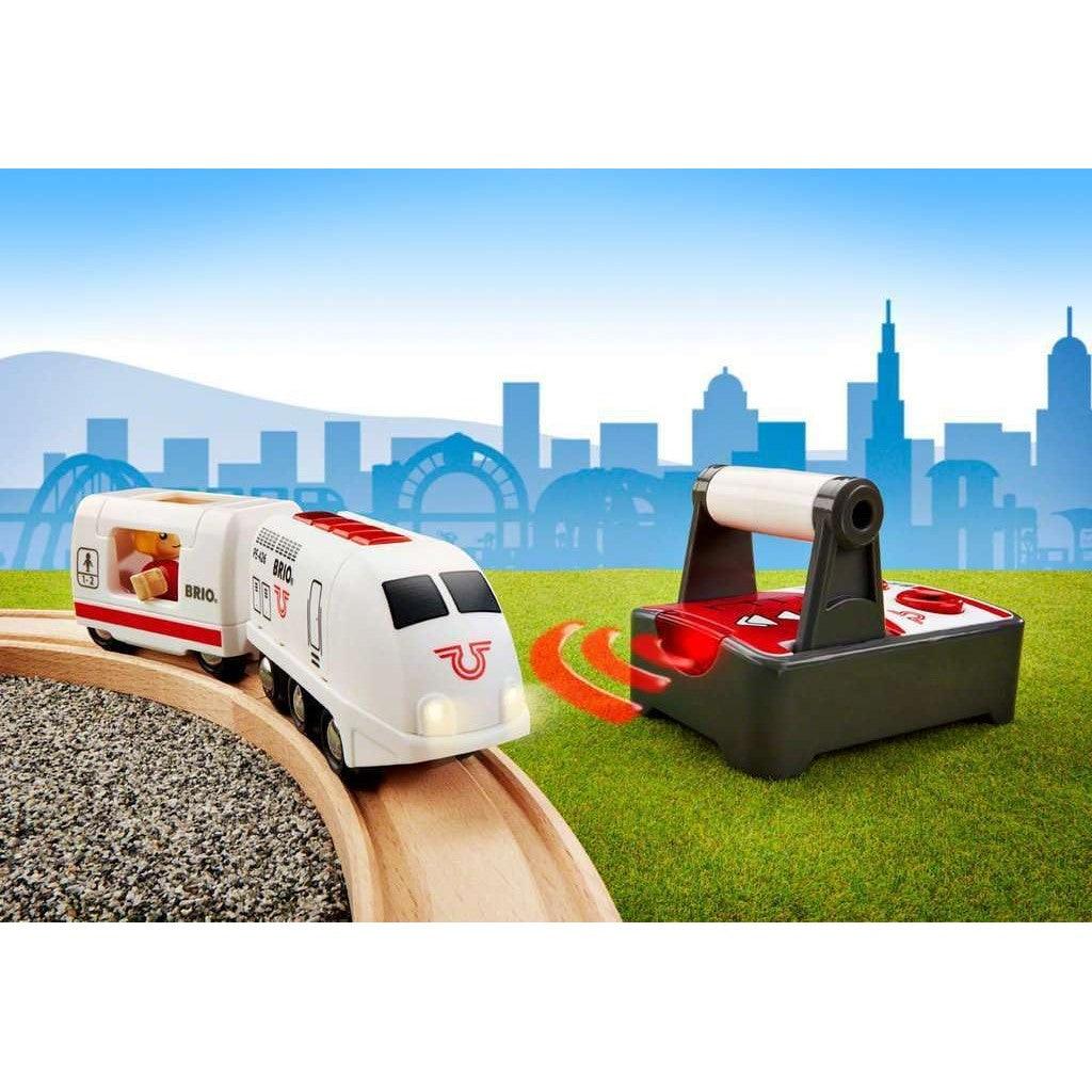 BRIO Remote Control Travel Train 33510 - Kids Toy with Light and Sound Features | Battery Operated