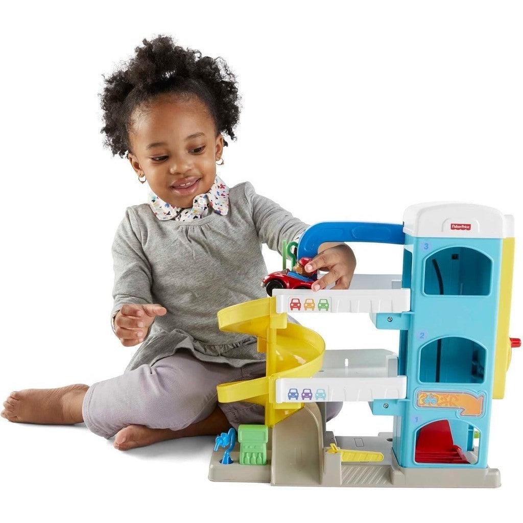 Fisher-Price Little People Toddler Toy Helpful Neighbor’s Garage Playset with Spiral Ramp & 2 Cars