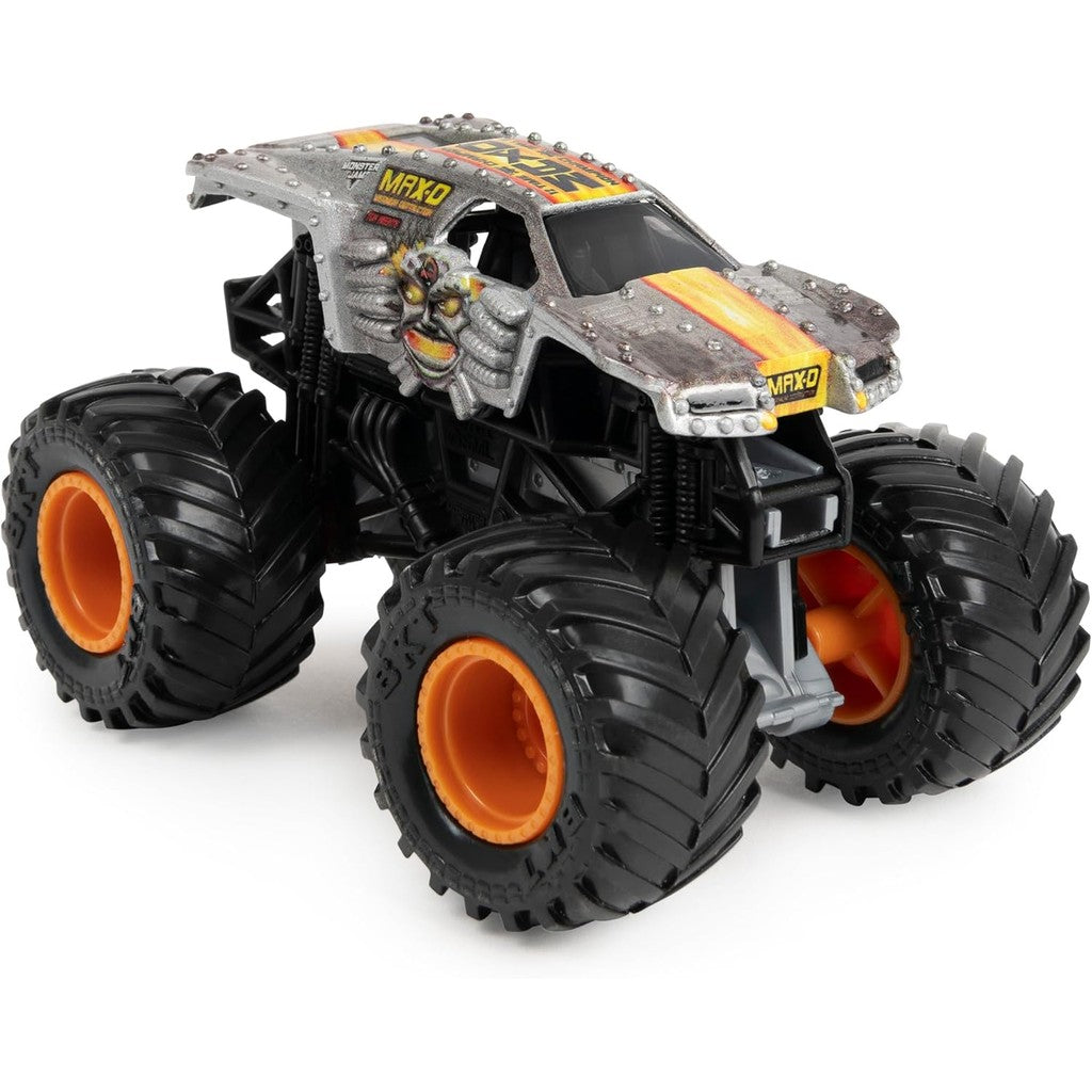 Monster Jam, Official Max-D Break Free Playset with Exclusive 1:64 Scale Max-D Die-Cast Monster Truck