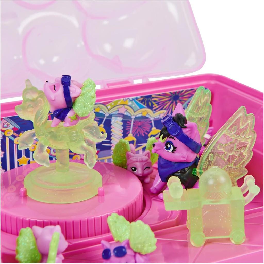 Hatchimals CollEGGtibles, Rainbow-cation Wolf Family Carton with Surprise Playset