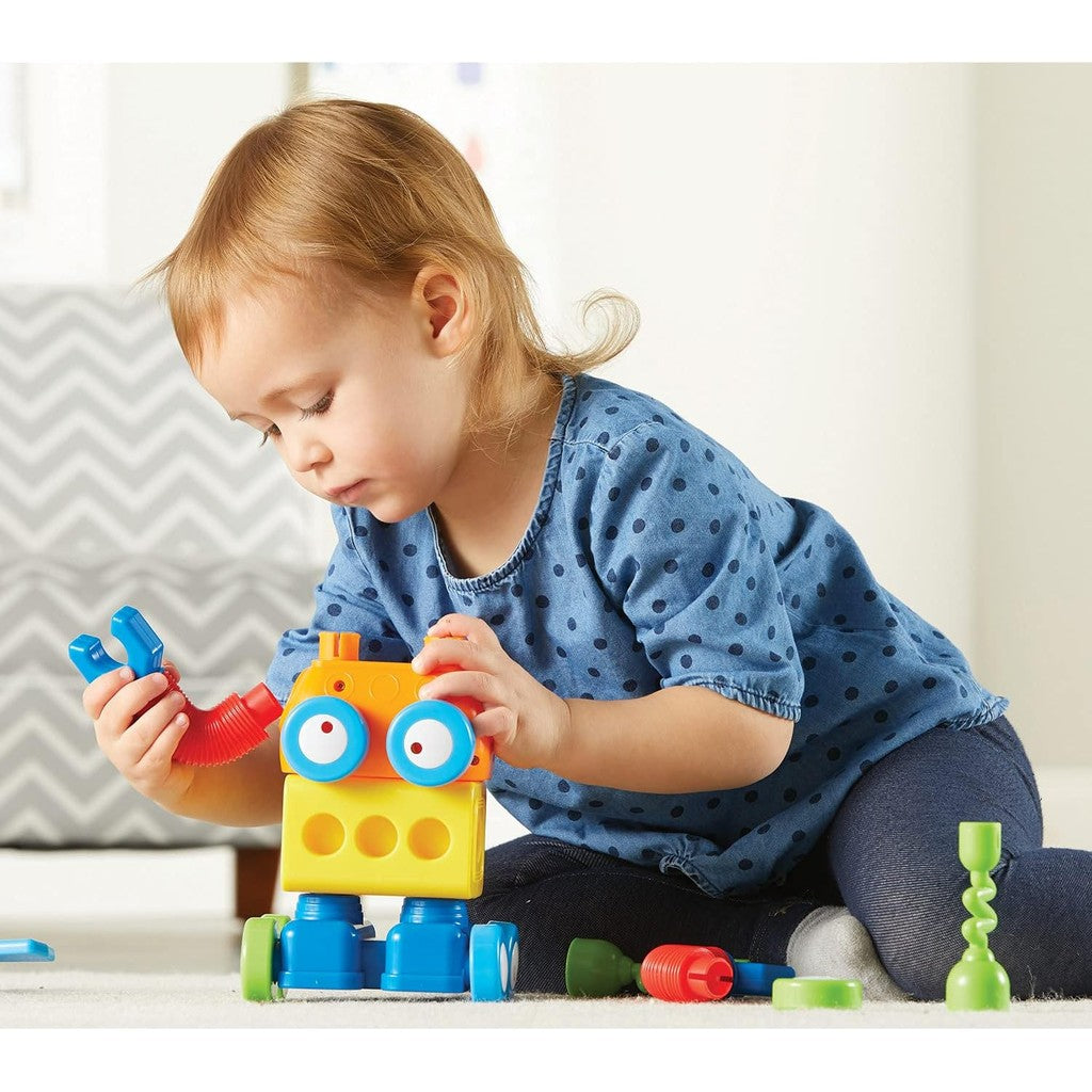 Learning Resources 1-2-3 Build It! Robot Factory, Fine Motor Toy, Robot Building Set for Unisex Children Ages 2+