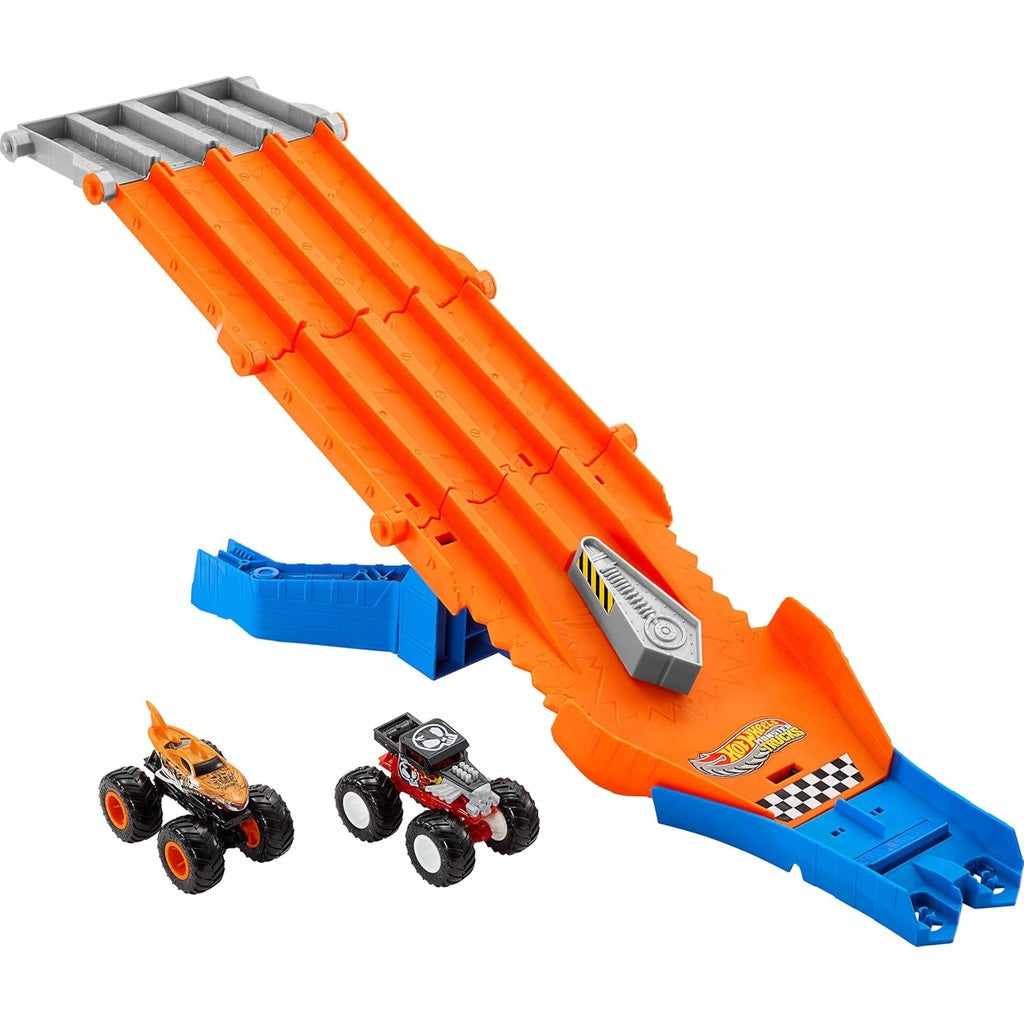Hot Wheels Monster Truck! Survival Race! JFR07 Ride On Toy Playset with 2 Mini Cars for Ages 4+