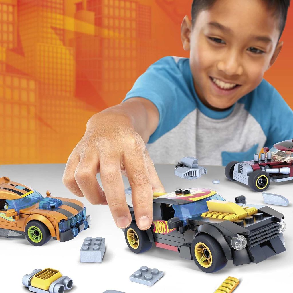 Hot Wheels Racing Car Toy Set, Building Set with 485 Pieces , for Children from 5 Years