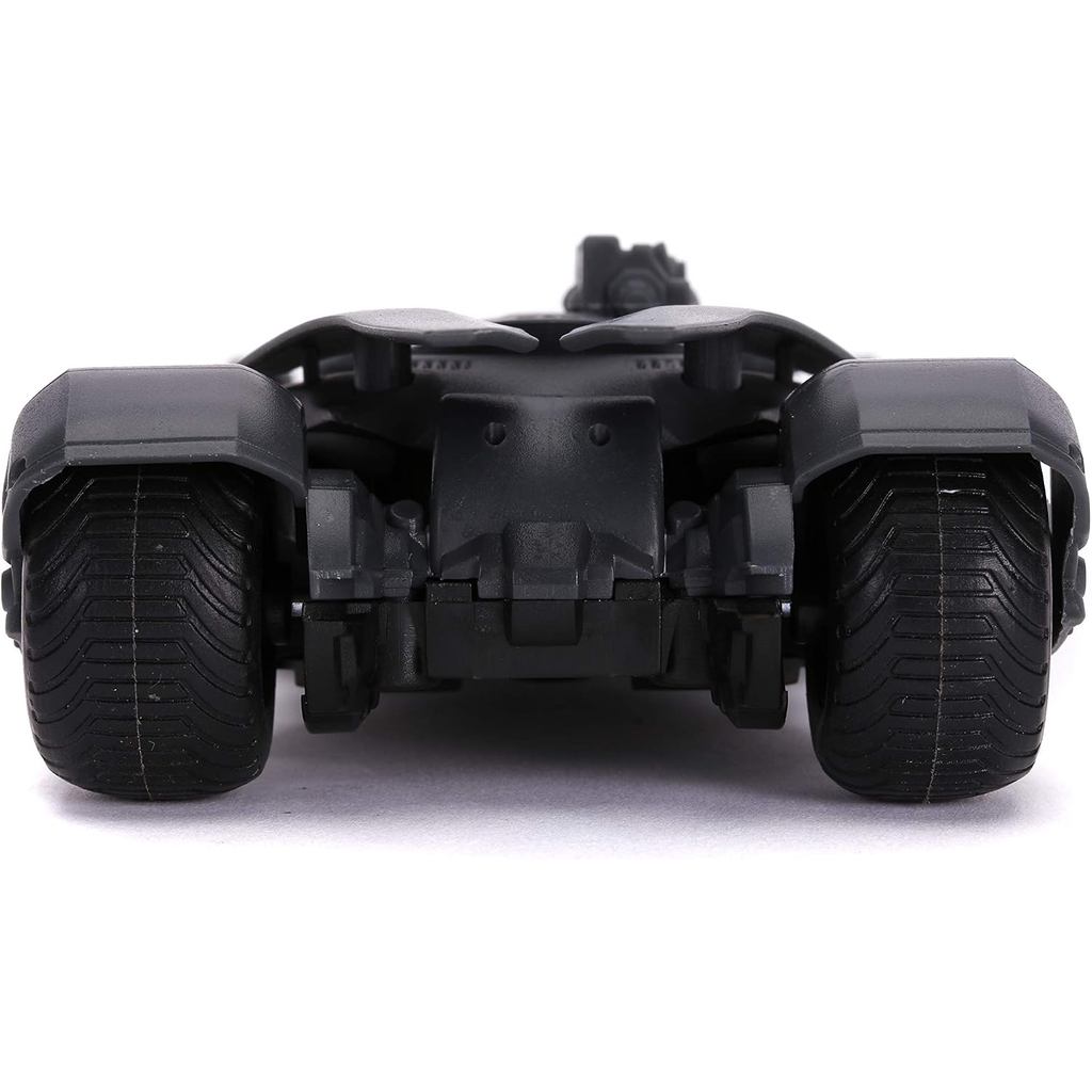 Jada Toys DC Comics Justice League Batman & Batmobile 1:32 Die - Cast Vehicle with Figure