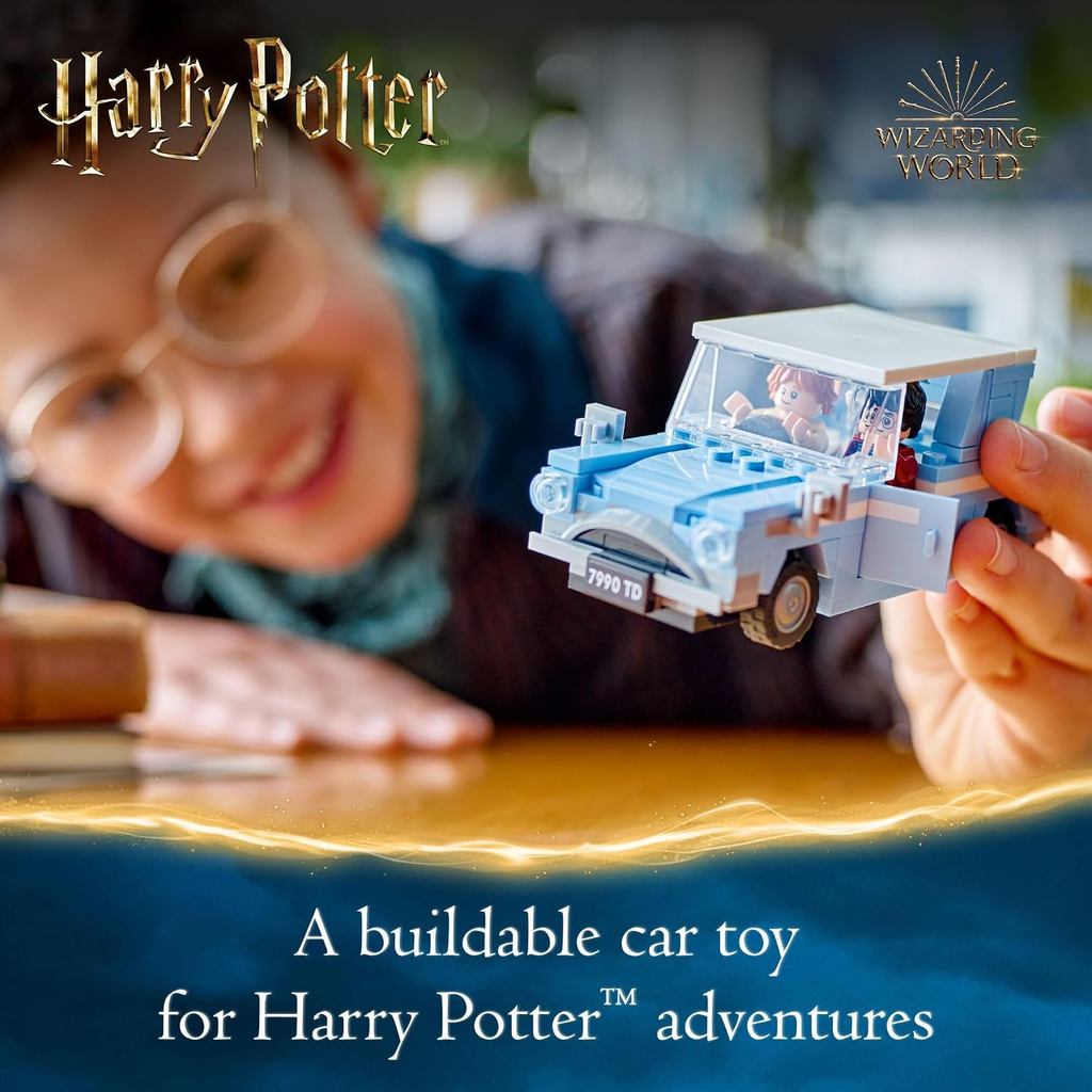 LEGO Harry Potter Flying Ford Anglia, Buildable Car Toy with 2 Minifigures for Role Play 76424