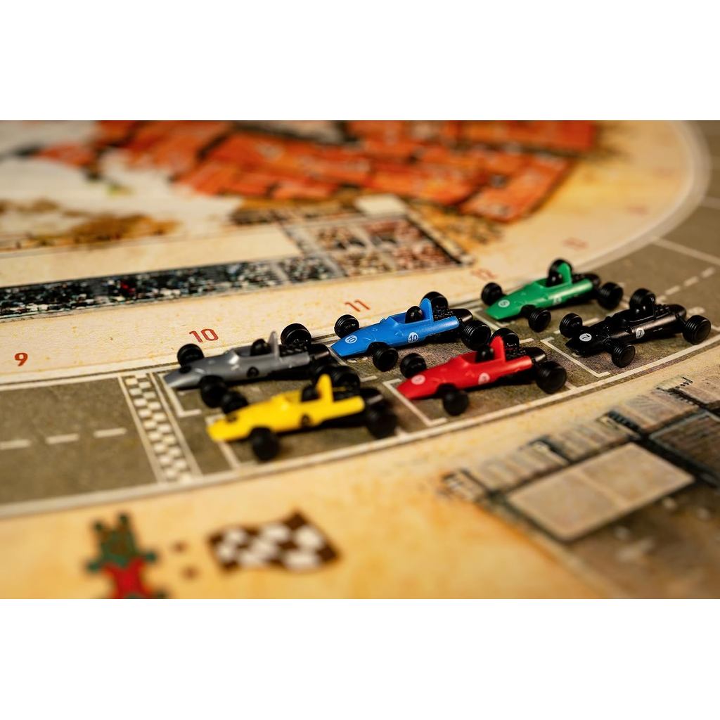 Asmodee HEAT: Pedal to the Metal Board Game-Intense Car Racing and Strategy Game,Fun Family Game Ages 10+