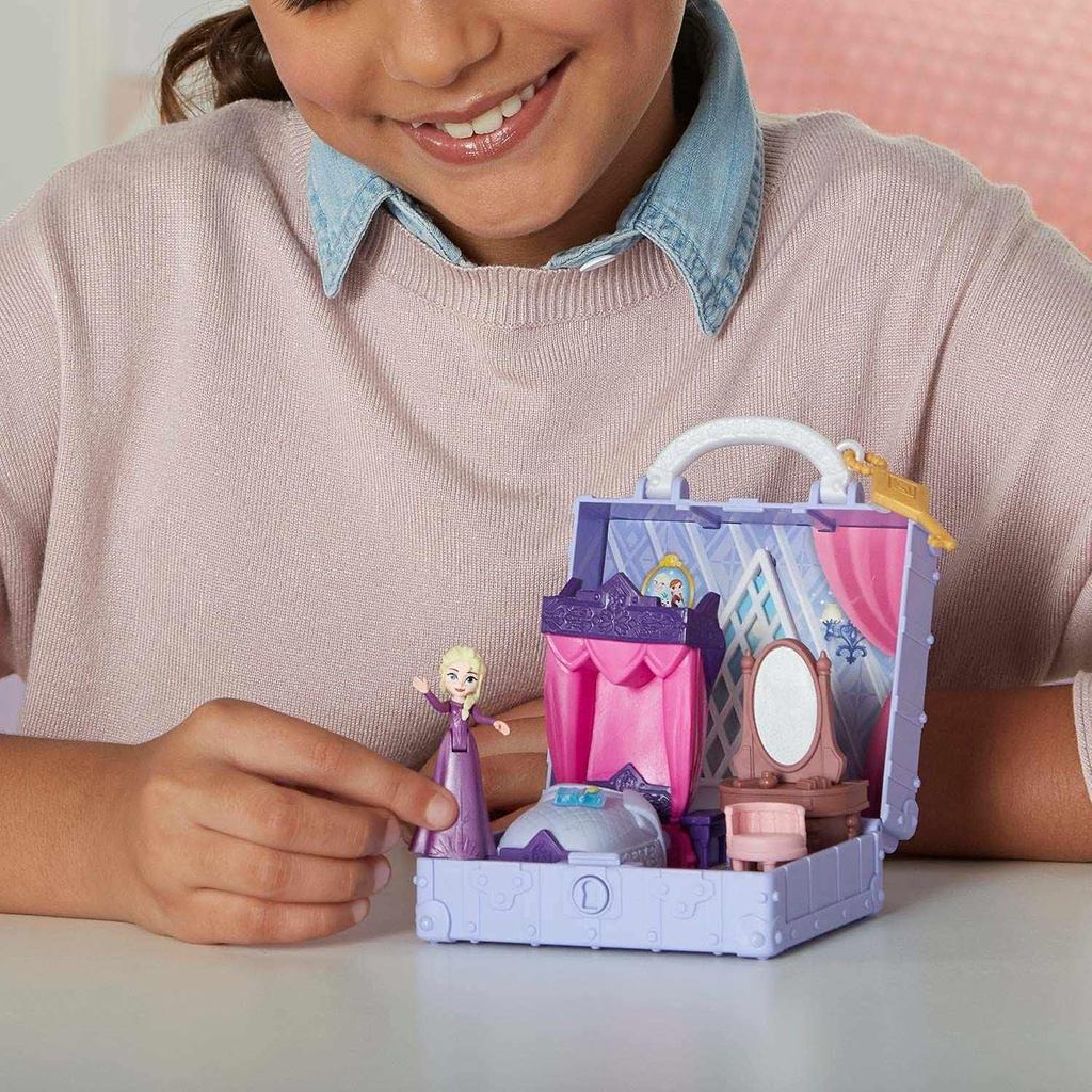 Disney Frozen Pop-Up Adventure Elsa's Room Playset with Handle, Includes Elsa Doll, Diary, Chair and Blanket