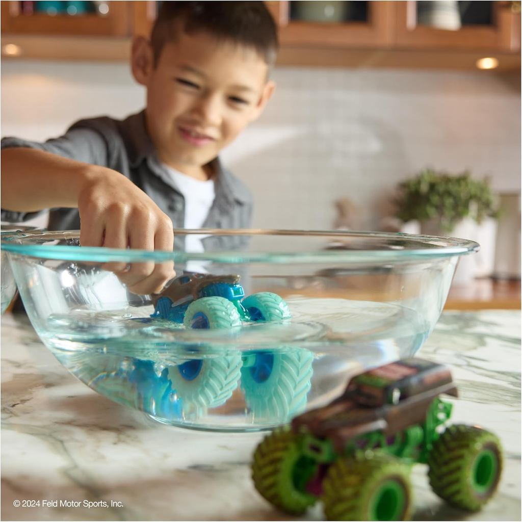 Monster Jam Mud Blasters, Grave Digger and Megalodon Color Changing Trucks 2-Pack, 1:64 Die Cast Vehicle